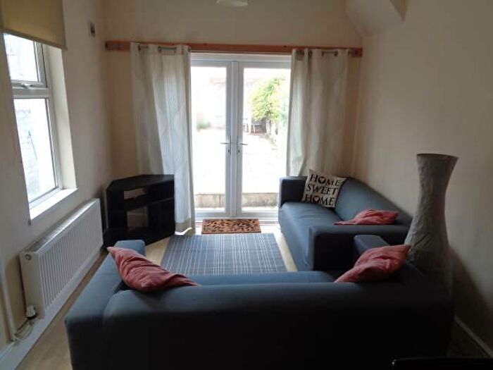 4 Bedroom Terraced House To Rent In Canada Road, Heath, Cardiff, CF14