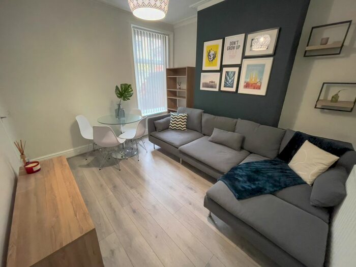 4 Bedroom Property To Rent In Adelaide Road, Kensington, Liverpool, L7