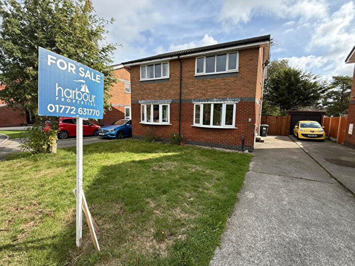 2 Bedroom Semi-Detached House For Sale In Byron Avenue, Warton, PR4