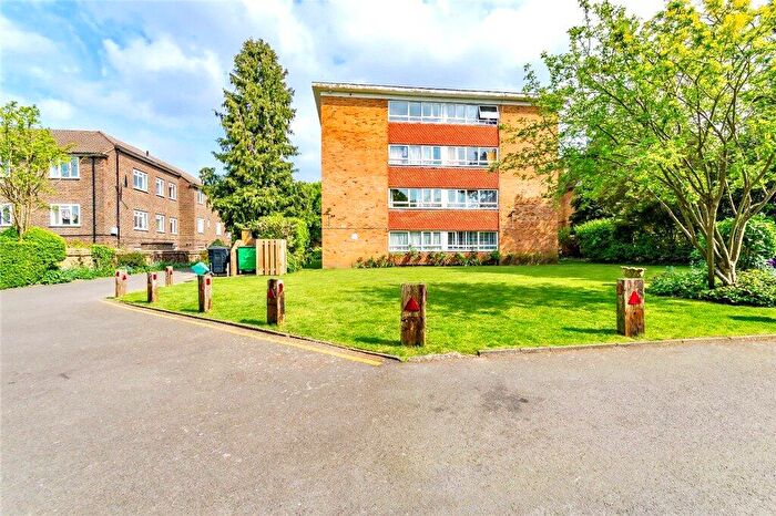 2 Bedroom Flat For Sale In Furze Court, Ashburton Road, Croydon, CR0