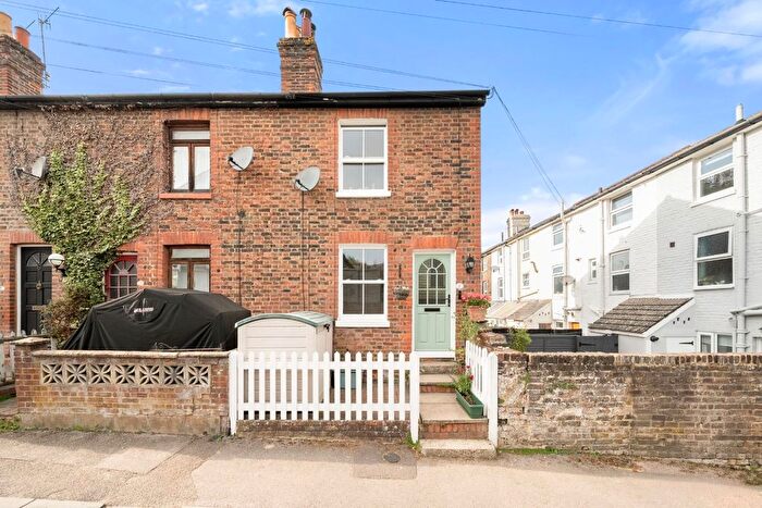 2 Bedroom Property For Sale In St. Pauls Street, Tunbridge Wells, TN4