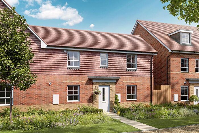 3 Bedroom Semi-Detached House For Sale In Leigh Road, Wimborne, BH21