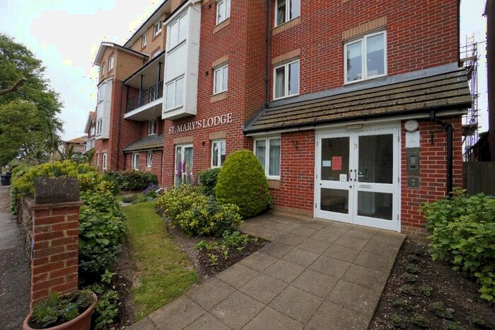 1 Bedroom Flat For Sale In St Marys Lodge Beach Avenue, Birchington, Kent, CT7