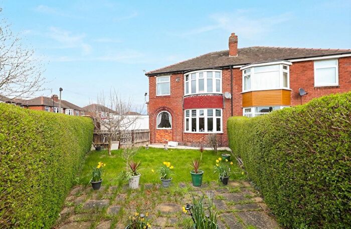 3 Bedroom Semi Detached House For Sale In Sundown Road, Sheffield, S13