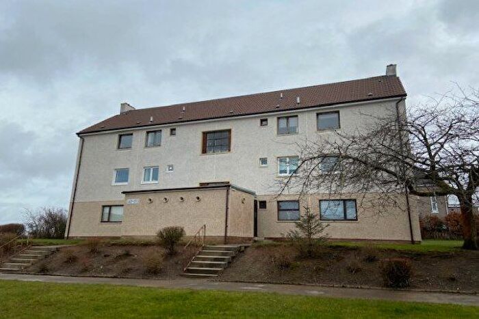 2 Bedroom Property To Rent In Baird Hill, Glasgow, G75
