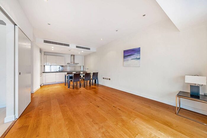 2 Bedroom Flat To Rent In Gatliff Road, Pimlico, London, SW1W