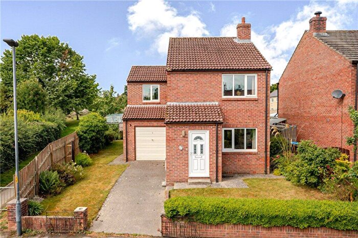 3 Bedroom Detached House For Sale In The Oaks, Masham, Ripon, North Yorkshire, HG4