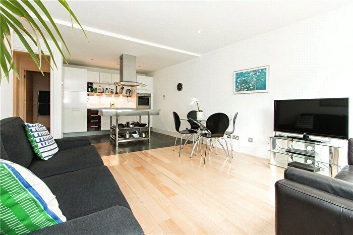 1 Bedroom Flat To Rent In Long Lane, London, SE1