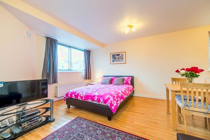 Studio To Rent In Cromwell Road, South Kensington, SW5