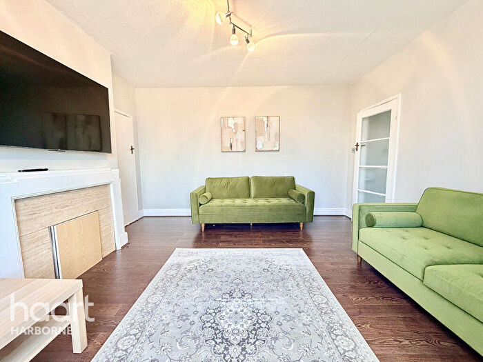 1 Bedroom Apartment To Rent In Moorland Court, Edgbaston, B16