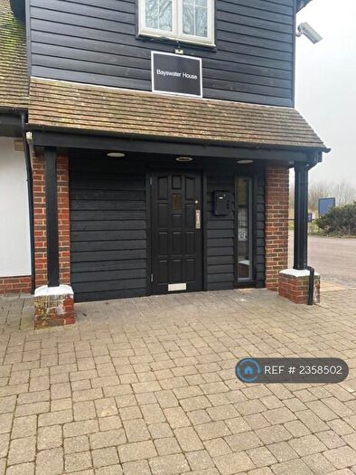 Studio To Rent In Hever Court Road, Singlewell, DA12