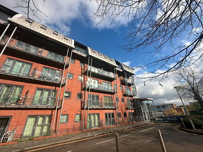 1 Bedroom Flat To Rent In Bell Barn Road, Birmingham, West Midlands, B15