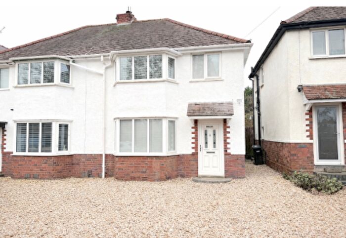 3 Bedroom Semi Detached House To Rent In South Road, Stourbridge, DY8