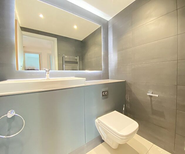 2 Bedroom Flat To Rent In Ancoats Gardens, Bendix Street, Manchester, M4