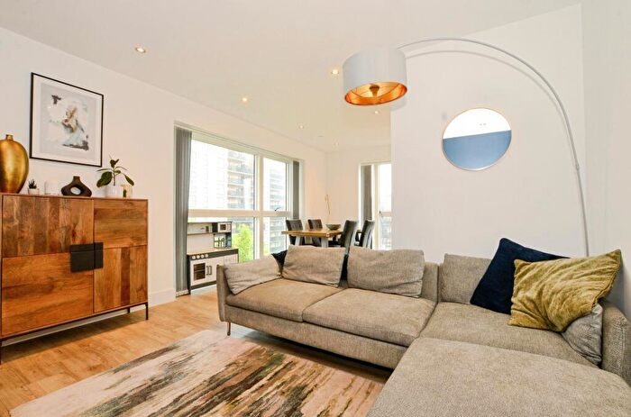 2 Bedroom Apartment For Sale In Lyon Road, Harrow, HA1