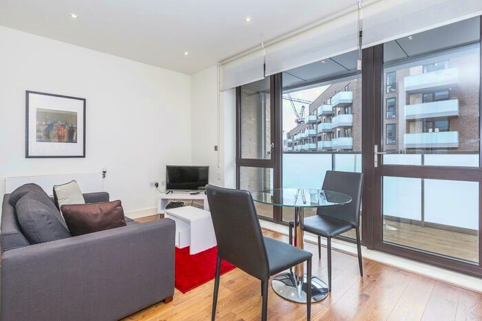 Apartment To Rent In Lighterman Point, E14