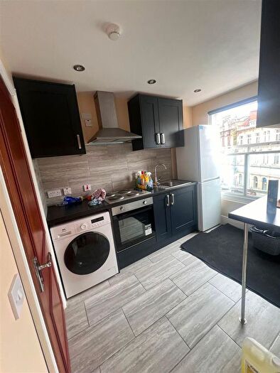 1 Bedroom Flat To Rent In Freer Street, Walsall, WS1