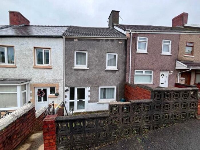 2 Bedroom Terraced House To Rent In Ormsby Terrace, Port Tennant, Swansea., SA1