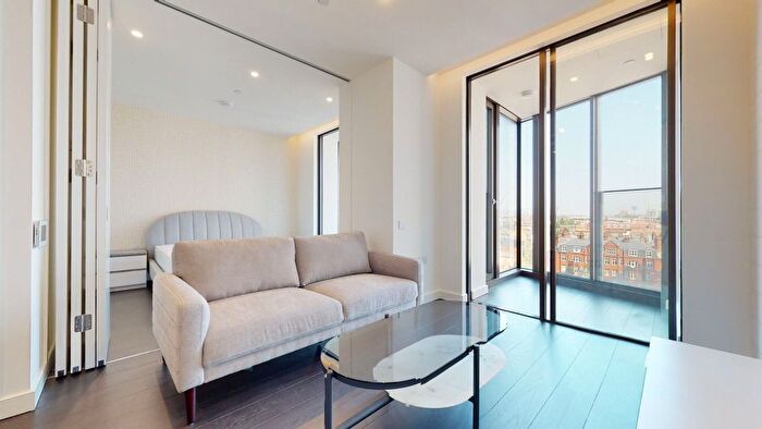 Studio To Rent In Bondway, London, SW8