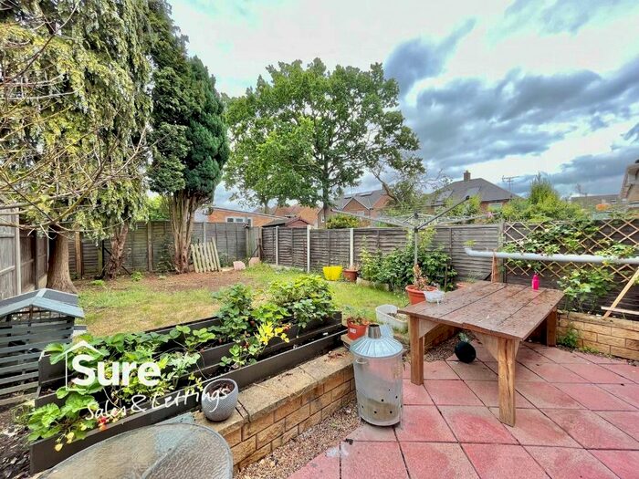 3 Bedroom Terraced House To Rent In Laurel Close, Hemel Hempstead, Hertfordshire, HP2