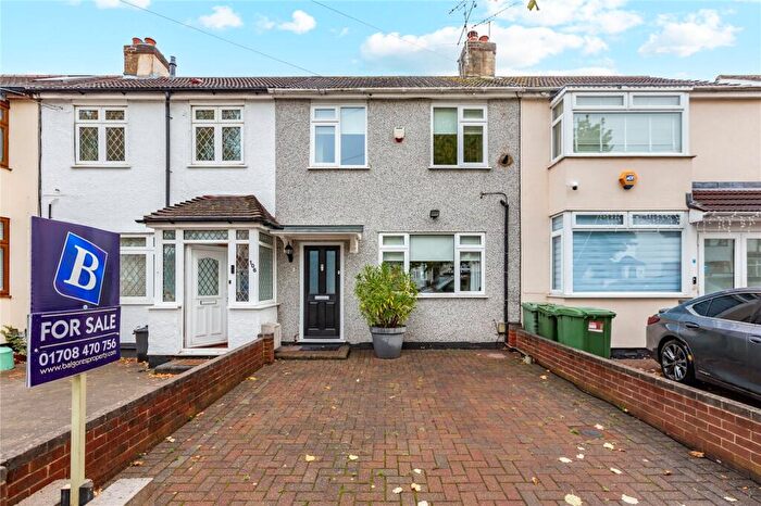 2 Bedroom Terraced House For Sale In Northumberland Avenue, Hornchurch, RM11