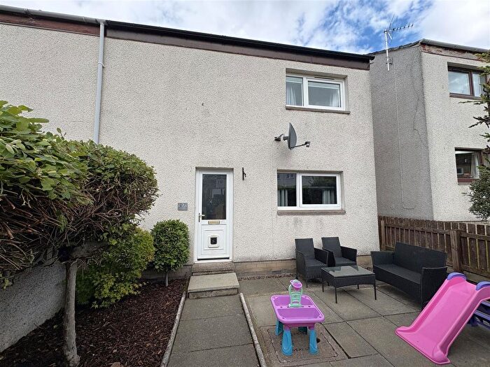 2 Bedroom Property For Sale In Mossend Place, Elgin, IV30