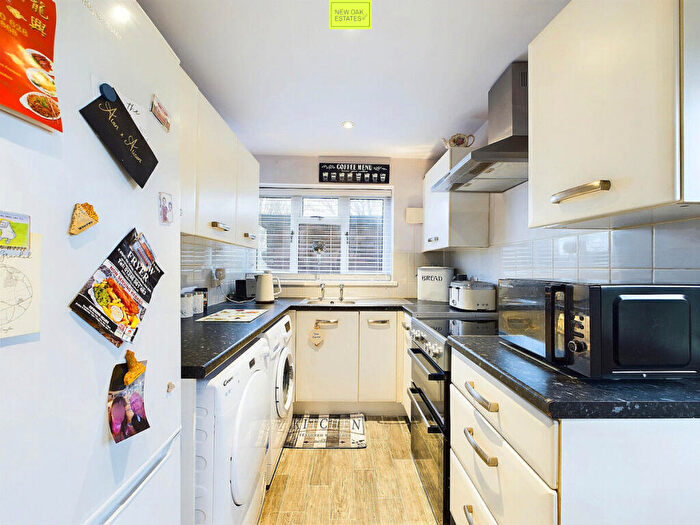 2 Bedroom Semi-Detached House For Sale In Sandringham Close, Calow, S44