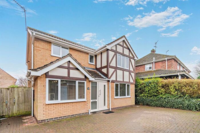 4 Bedroom Detached House For Sale In Bullfinch Close, Oakham, Rutland, LE15