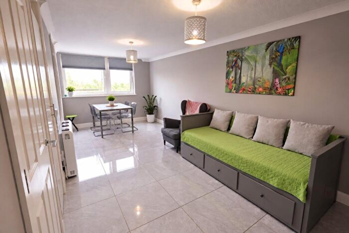 1 Bedroom Flat For Sale In Westwell Close, Orpington, BR5