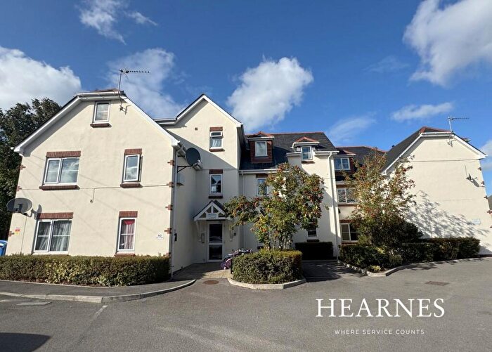 2 Bedroom Flat For Sale In Ashley Road, Parkstone, Poole, BH14