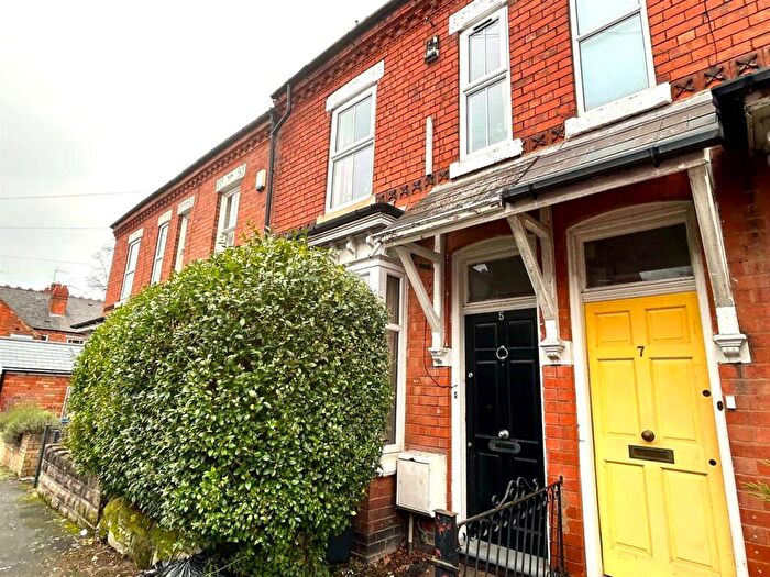 2 Bedroom House To Rent In Tudor Road, Moseley, Birmingham, B13