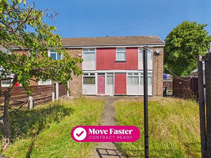 3 Bedroom End Of Terrace House For Sale In Stroud Crescent East, Bransholme, HU7
