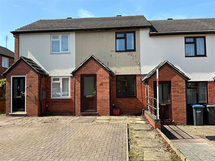 1 Bedroom Terraced House To Rent In Clare Court Rugby Warwickshire, CV21