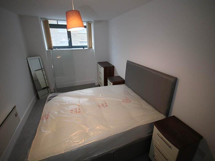 1 Bedroom Flat To Rent In Woolston Warehouse, Grattan Road, Bradford, BD1