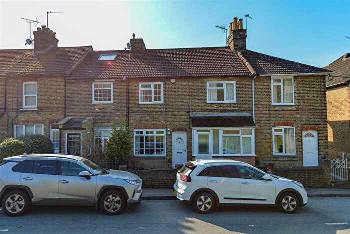 2 Bedroom Terraced House For Sale In Rochester Road, Burham, ME1
