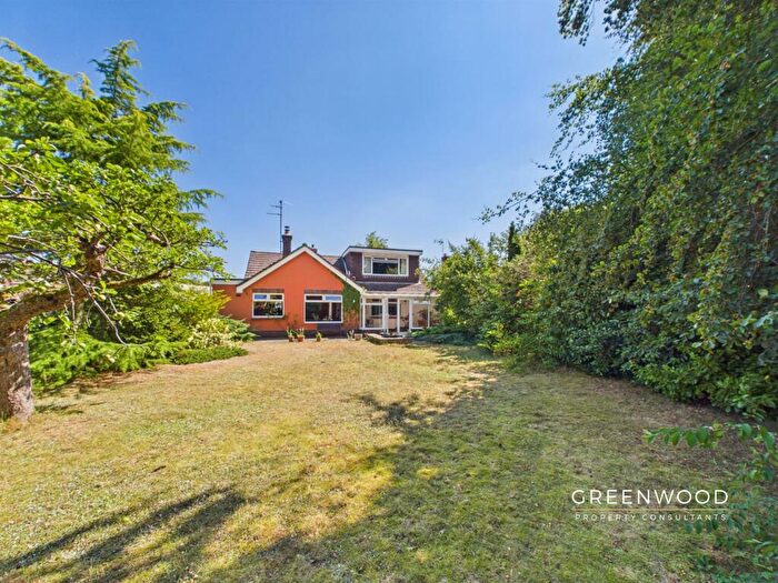 3 Bedroom Chalet For Sale In Bramley Close, Colchester, CO3