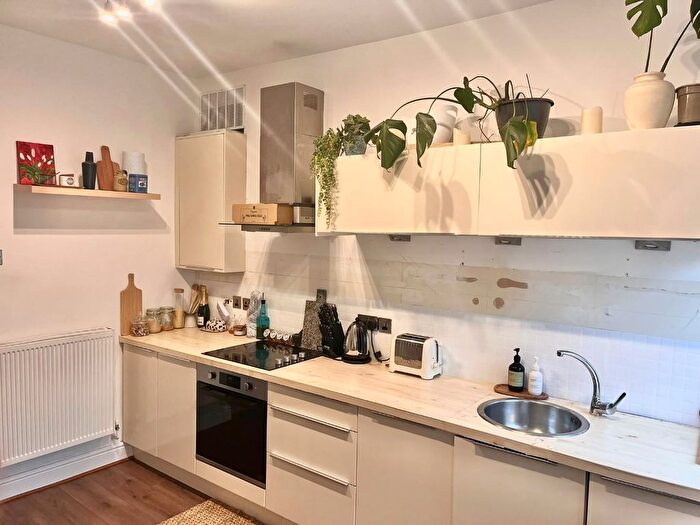 2 Bedroom Property To Rent In Queenhill Road, Northenden, Manchester, M22