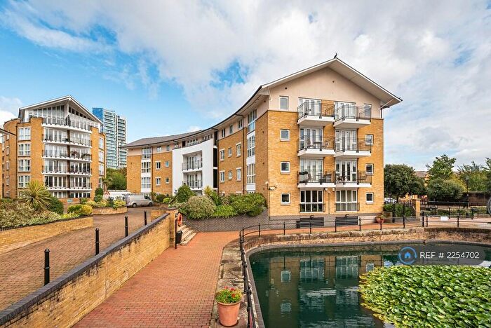 2 Bedroom Flat To Rent In Thomas More Street, London, E1W