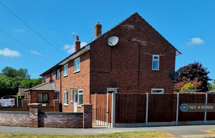 3 Bedroom Semi-Detached House To Rent In Wesselow Road, Coningsby, Lincoln, LN4