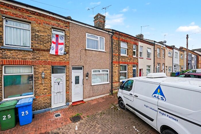2 Bedroom Terraced House For Sale In Gibson Street, Sittingbourne, Kent, ME10