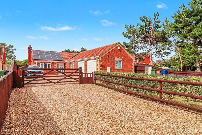 3 Bedroom Detached Bungalow For Sale In B Field Avenue, Tydd St. Giles, Wisbech, Cambridgeshire, PE13
