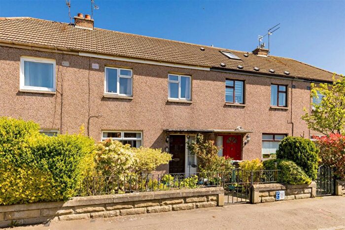 2 Bedroom Property For Sale In Tyler's Acre Gardens, Corstorphine, Edinburgh, EH12