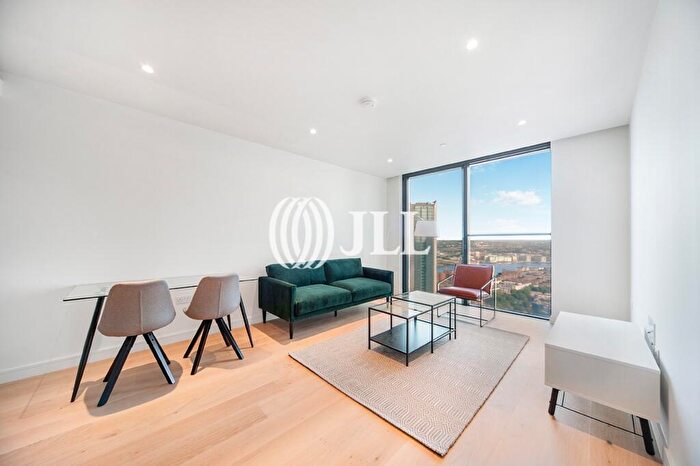 1 Bedroom Flat To Rent In Hampton Tower Marsh Wall, E14