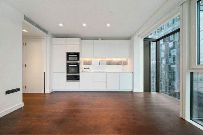 2 Bedroom Flat To Rent In Casson Square, London, SE1