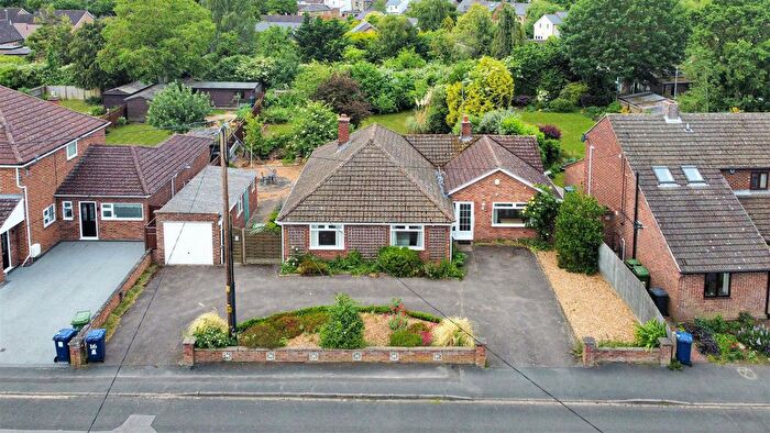 4 Bedroom Detached Bungalow For Sale In Cattells Lane, Waterbeach, Cambridge, CB25