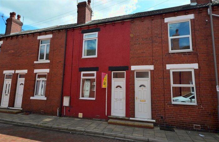 2 Bedroom Terraced House To Rent In Regent Street, Hemsworth, Pontefract, WF9