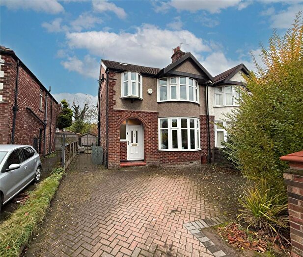 4 Bedroom Semi Detached House For Sale In Fog Lane, Didsbury, M20