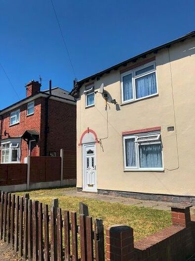 3 Bedroom Semi-Detached House To Rent In Princes Road, Tividale B69