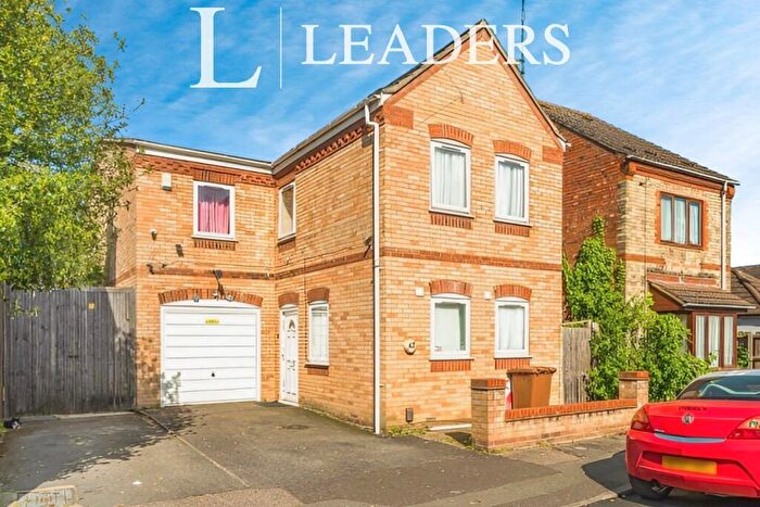 4 Bedroom Detached House To Rent In Gilpin Street, Peterborough, PE1