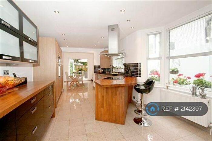 4 Bedroom Terraced House To Rent In Priolo Road, London, SE7